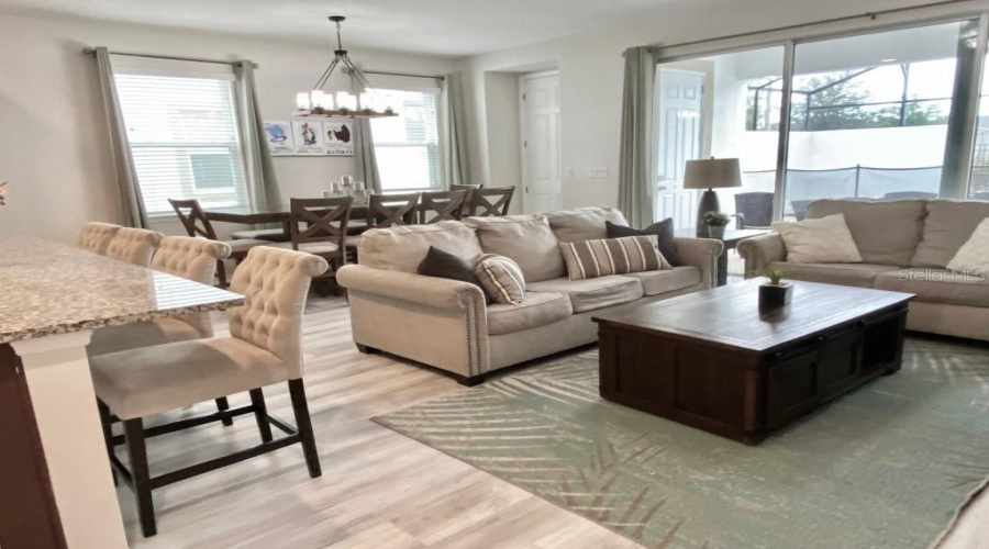 KISSIMMEE, Florida 34747, 5 Bedrooms Bedrooms, ,4 BathroomsBathrooms,Residential,For Sale,CAREY PALM,0,MFRTB8404193