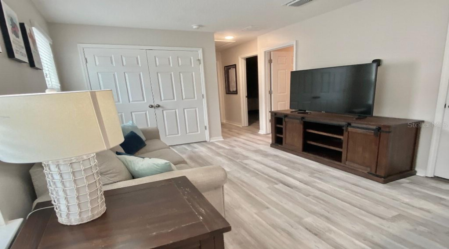 KISSIMMEE, Florida 34747, 5 Bedrooms Bedrooms, ,4 BathroomsBathrooms,Residential,For Sale,CAREY PALM,0,MFRTB8404193
