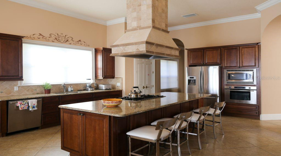 REUNION, Florida 34747, 5 Bedrooms Bedrooms, ,5 BathroomsBathrooms,Residential,For Sale,MUIRFIELD,0,MFRO6322422