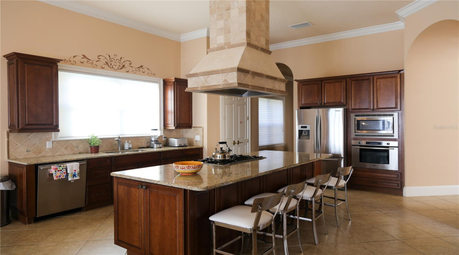 REUNION, Florida 34747, 5 Bedrooms Bedrooms, ,5 BathroomsBathrooms,Residential,For Sale,MUIRFIELD,0,MFRO6322422