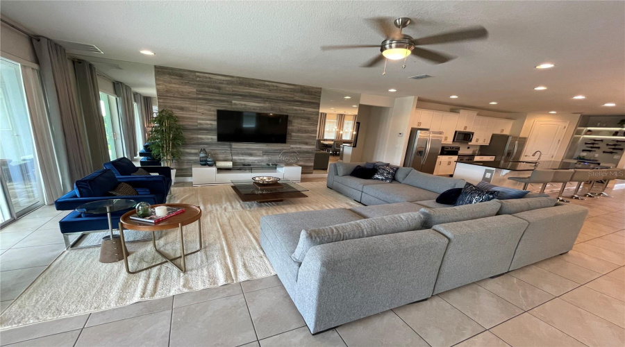 KISSIMMEE, Florida 34747, 9 Bedrooms Bedrooms, ,8 BathroomsBathrooms,Residential,For Sale,FAIRFAX,0,MFRS5130329