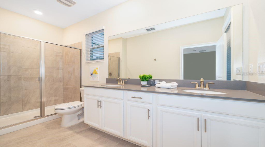 KISSIMMEE, Florida 34746, 5 Bedrooms Bedrooms, ,5 BathroomsBathrooms,Residential,For Sale,QUOTE,0,MFRS5130314