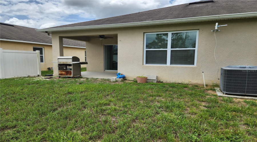 DAVENPORT, Florida 33896, 4 Bedrooms Bedrooms, ,2 BathroomsBathrooms,Residential,For Sale,HAWTHORNE,0,MFRS5129993
