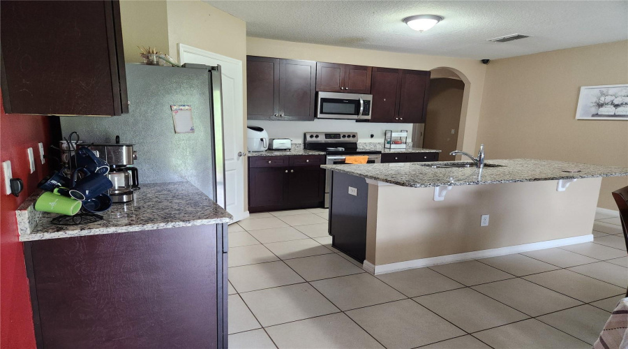 DAVENPORT, Florida 33896, 4 Bedrooms Bedrooms, ,2 BathroomsBathrooms,Residential,For Sale,HAWTHORNE,0,MFRS5129993