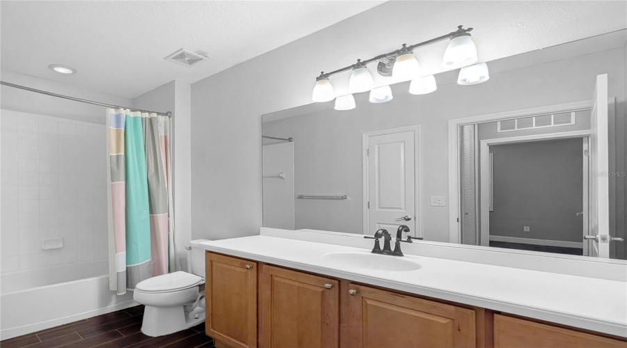Bathroom 2