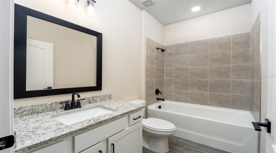 KISSIMMEE, Florida 34747, 3 Bedrooms Bedrooms, ,2 BathroomsBathrooms,Residential,For Sale,SOMERSWORTH,0,MFRTB8364856