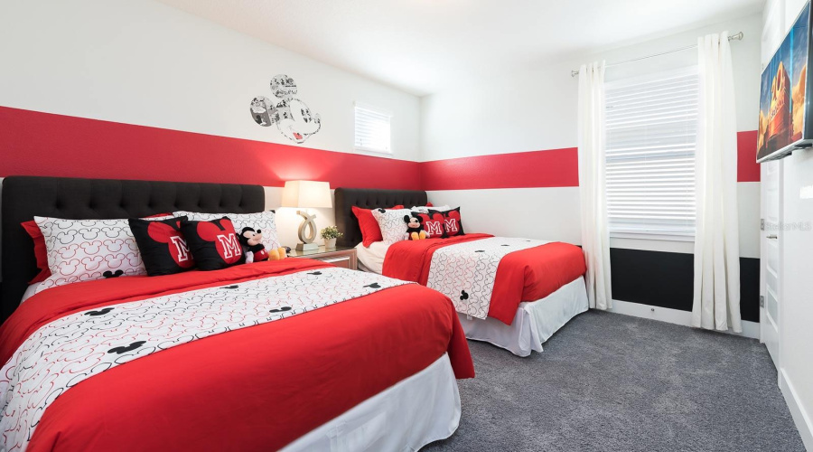 KISSIMMEE, Florida 34747, 5 Bedrooms Bedrooms, ,5 BathroomsBathrooms,Residential,For Sale,MARKER,0,MFRO6247936