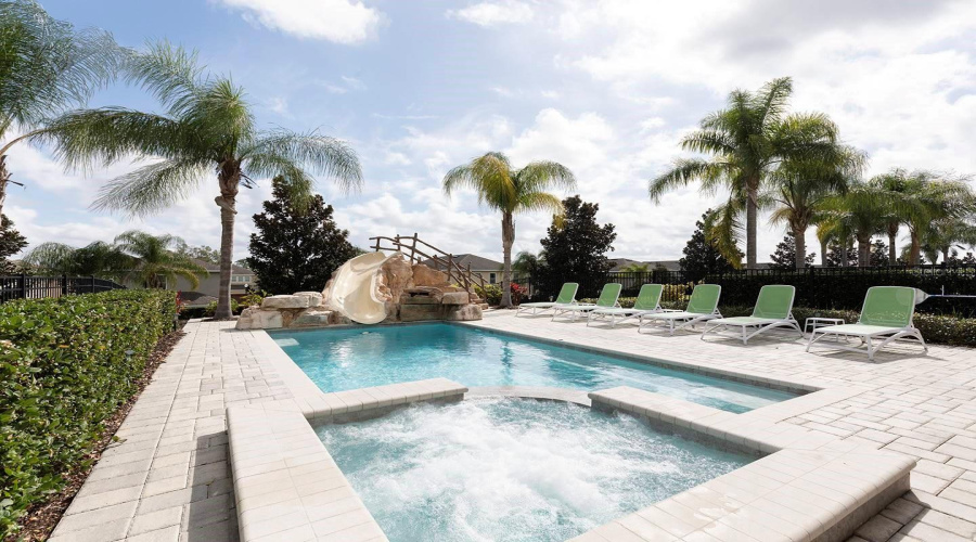 KISSIMMEE, Florida 34747, 5 Bedrooms Bedrooms, ,5 BathroomsBathrooms,Residential,For Sale,MARKER,0,MFRO6247936