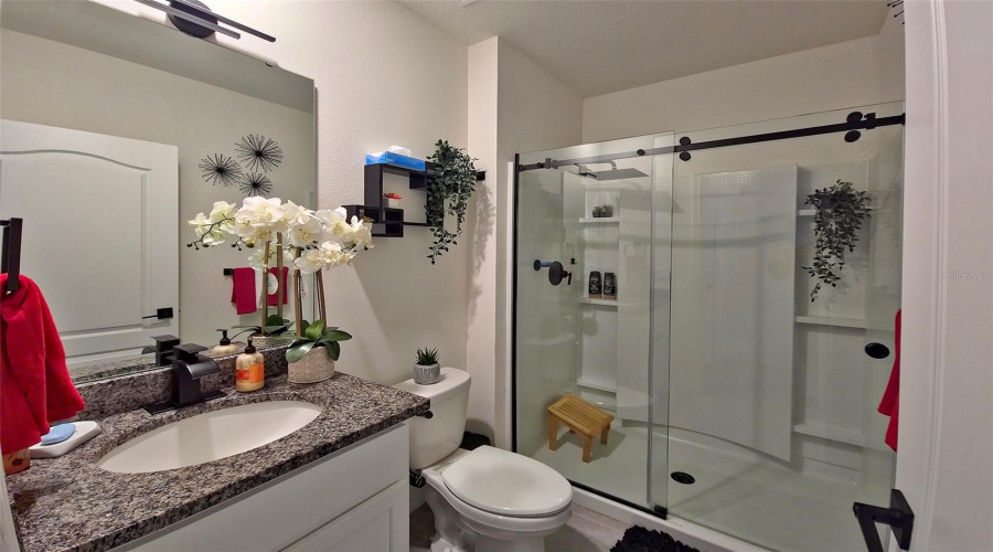 DAVENPORT, Florida 33837, 5 Bedrooms Bedrooms, ,3 BathroomsBathrooms,Residential,For Sale,CASCADES,0,MFRS5130348