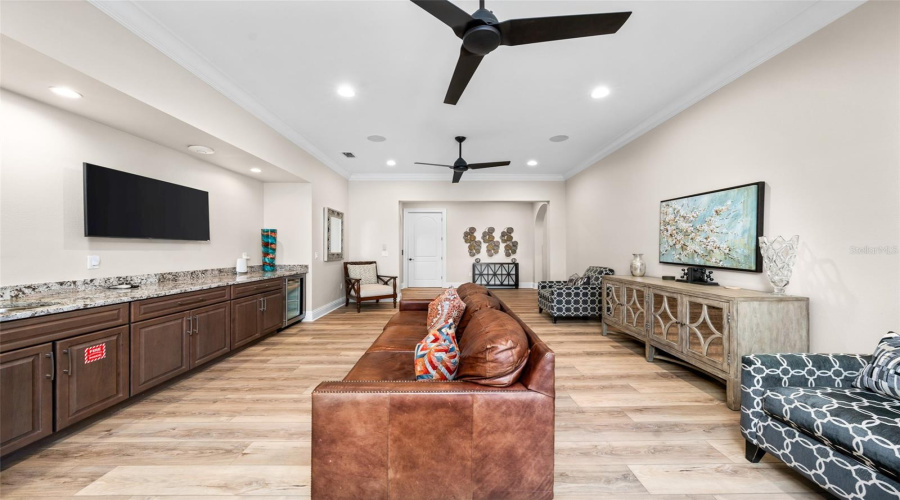 REUNION, Florida 34747, 14 Bedrooms Bedrooms, ,15 BathroomsBathrooms,Residential,For Sale,RADIANT,0,MFRO6268340