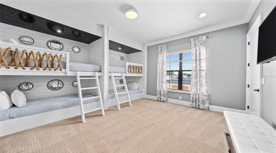 REUNION, Florida 34747, 14 Bedrooms Bedrooms, ,15 BathroomsBathrooms,Residential,For Sale,RADIANT,0,MFRO6268340