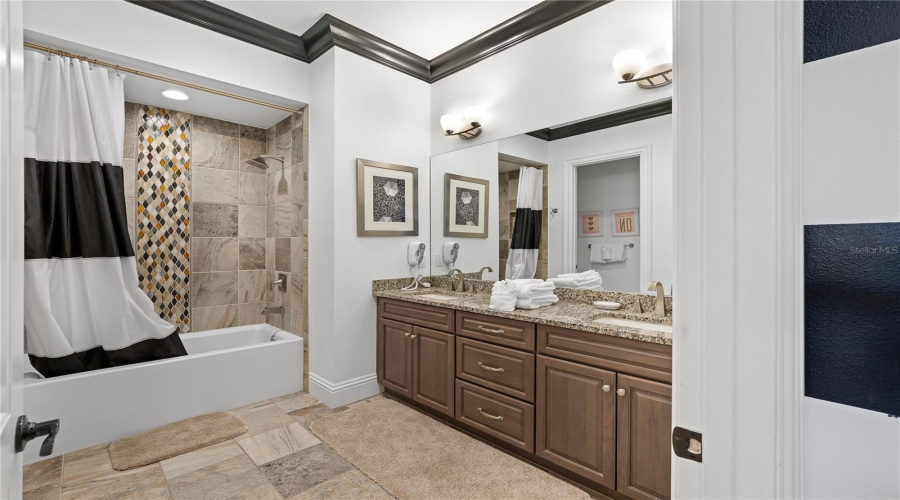REUNION, Florida 34747, 14 Bedrooms Bedrooms, ,15 BathroomsBathrooms,Residential,For Sale,RADIANT,0,MFRO6268340