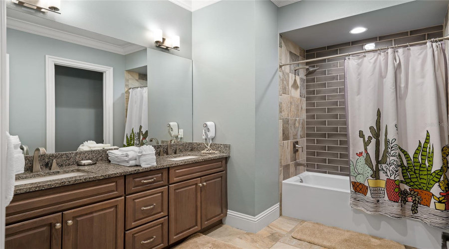 REUNION, Florida 34747, 14 Bedrooms Bedrooms, ,15 BathroomsBathrooms,Residential,For Sale,RADIANT,0,MFRO6268340
