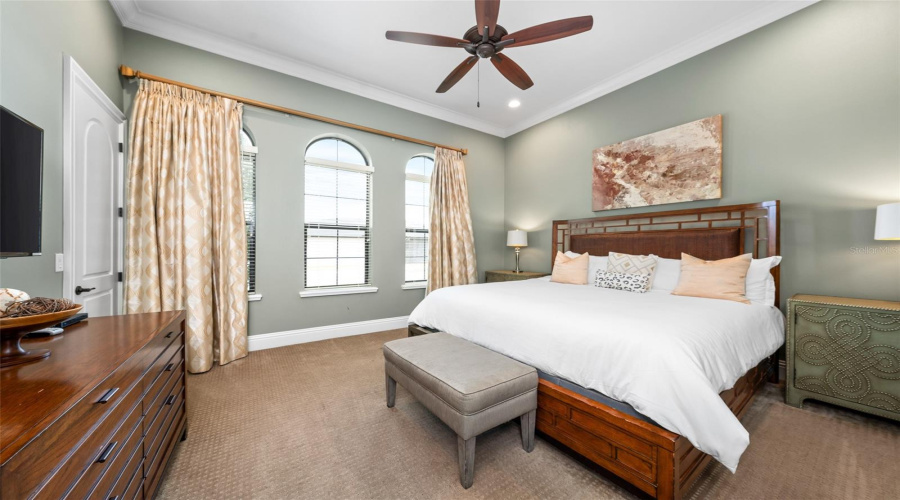 REUNION, Florida 34747, 14 Bedrooms Bedrooms, ,15 BathroomsBathrooms,Residential,For Sale,RADIANT,0,MFRO6268340