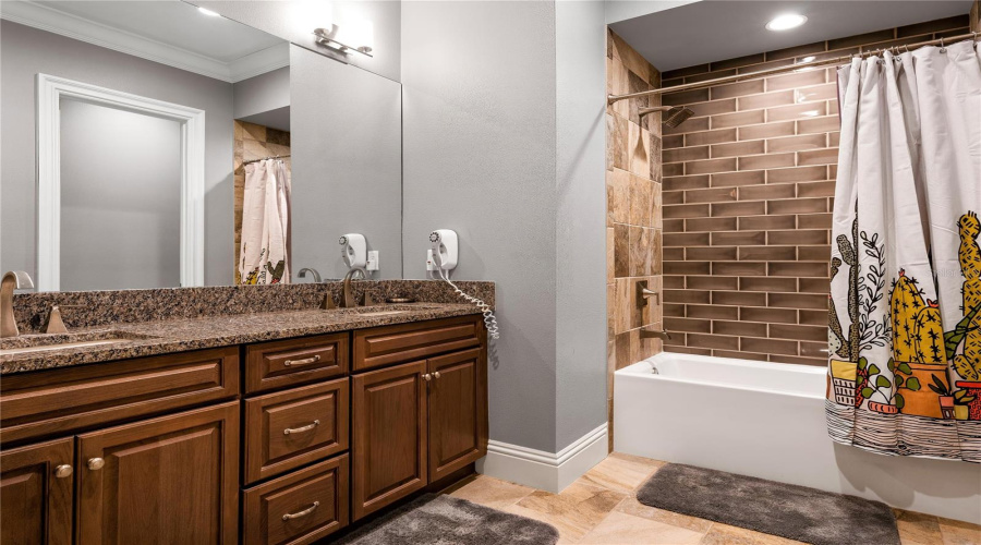 REUNION, Florida 34747, 14 Bedrooms Bedrooms, ,15 BathroomsBathrooms,Residential,For Sale,RADIANT,0,MFRO6268340