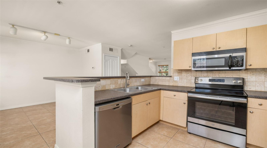 CELEBRATION, Florida 34747, 3 Bedrooms Bedrooms, ,2 BathroomsBathrooms,Residential,For Sale,WATERSIDE,0,MFRS5130347