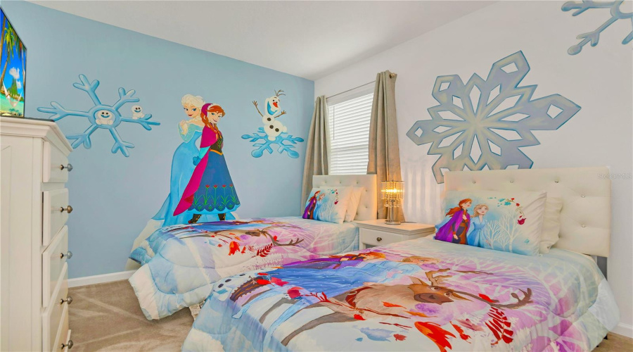 KISSIMMEE, Florida 34746, 8 Bedrooms Bedrooms, ,5 BathroomsBathrooms,Residential,For Sale,MONADO,0,MFRO6260661