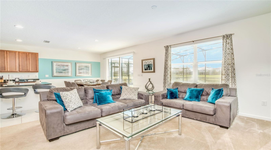 KISSIMMEE, Florida 34746, 6 Bedrooms Bedrooms, ,4 BathroomsBathrooms,Residential,For Sale,BALLO,0,MFRO6129525