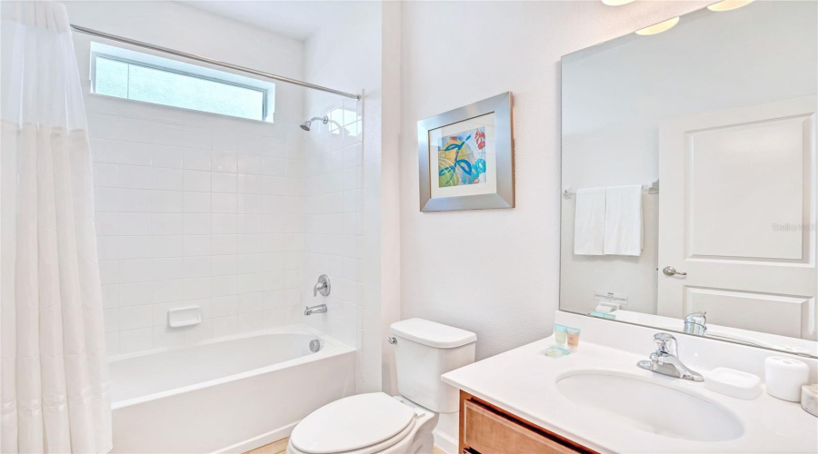 KISSIMMEE, Florida 34746, 6 Bedrooms Bedrooms, ,4 BathroomsBathrooms,Residential,For Sale,BALLO,0,MFRO6129525