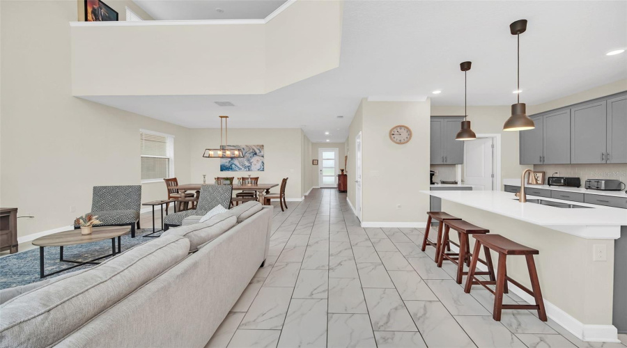 DAVENPORT, Florida 33896, 5 Bedrooms Bedrooms, ,5 BathroomsBathrooms,Residential,For Sale,DROP SHOT,0,MFRO6173246