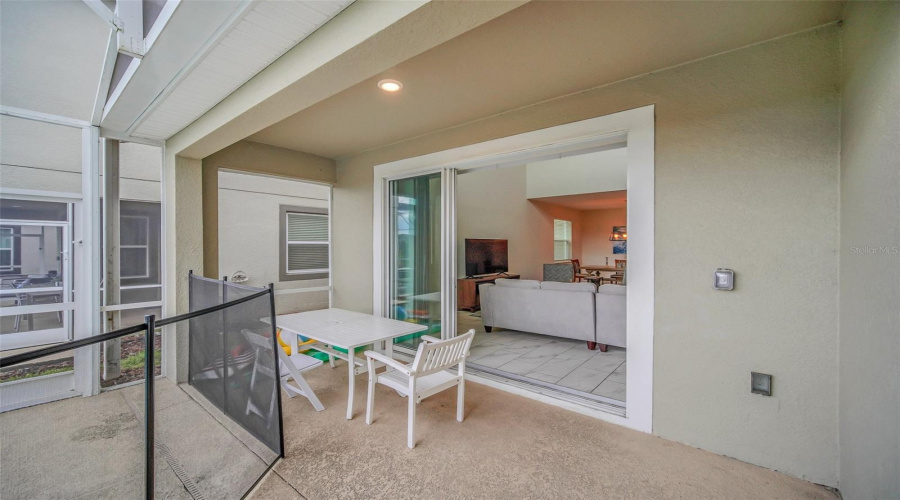 DAVENPORT, Florida 33896, 5 Bedrooms Bedrooms, ,5 BathroomsBathrooms,Residential,For Sale,DROP SHOT,0,MFRO6173246