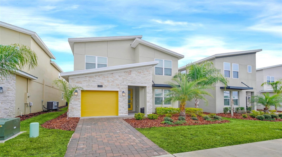 DAVENPORT, Florida 33896, 5 Bedrooms Bedrooms, ,5 BathroomsBathrooms,Residential,For Sale,DROP SHOT,0,MFRO6173246