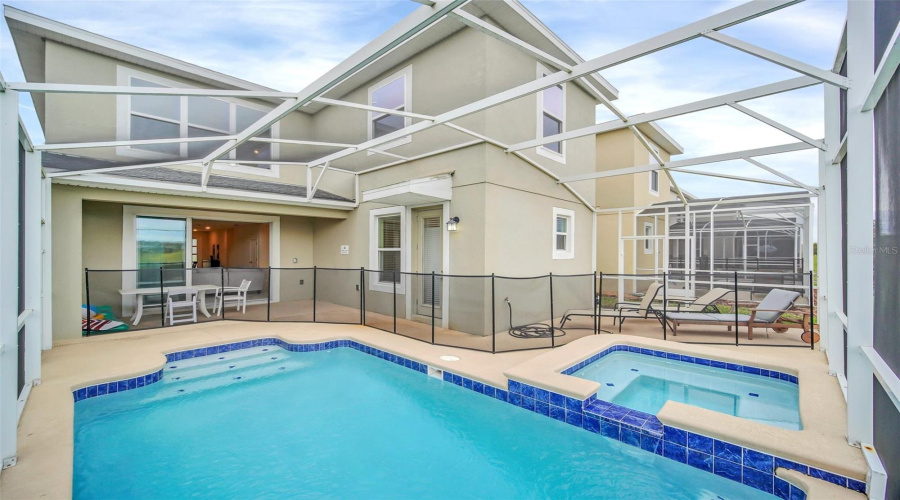 DAVENPORT, Florida 33896, 5 Bedrooms Bedrooms, ,5 BathroomsBathrooms,Residential,For Sale,DROP SHOT,0,MFRO6173246