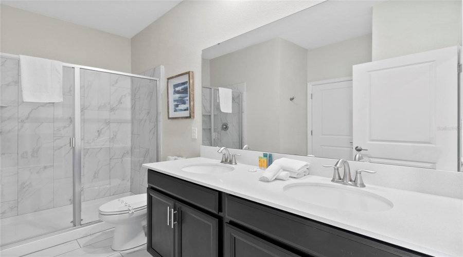 DAVENPORT, Florida 33896, 10 Bedrooms Bedrooms, ,5 BathroomsBathrooms,Residential,For Sale,DROP,0,MFRO6227782