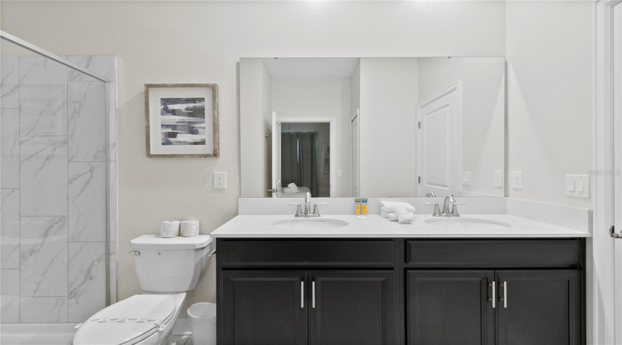 DAVENPORT, Florida 33896, 10 Bedrooms Bedrooms, ,5 BathroomsBathrooms,Residential,For Sale,DROP,0,MFRO6227782