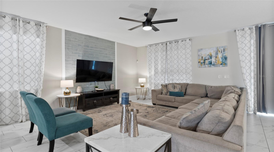 DAVENPORT, Florida 33896, 10 Bedrooms Bedrooms, ,5 BathroomsBathrooms,Residential,For Sale,DROP,0,MFRO6227782