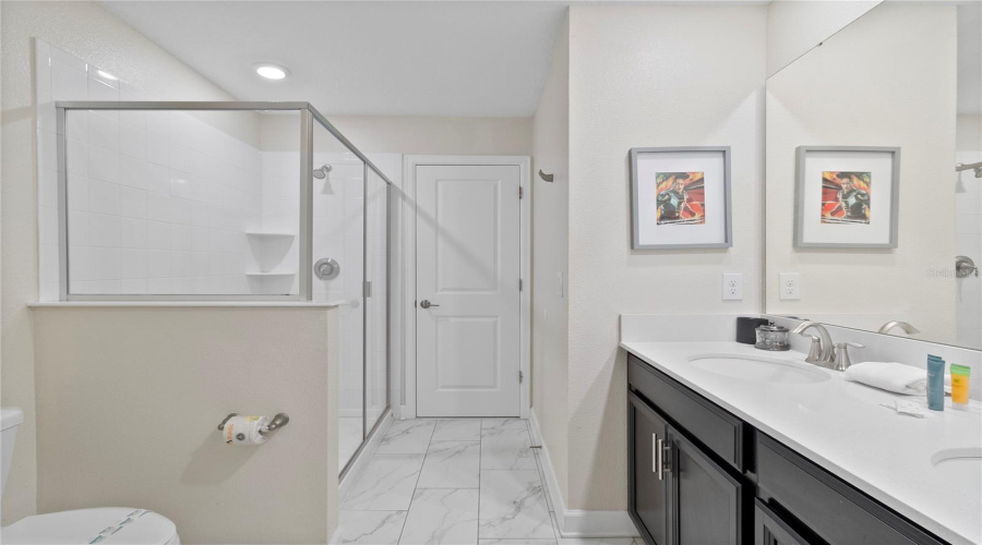 DAVENPORT, Florida 33896, 10 Bedrooms Bedrooms, ,5 BathroomsBathrooms,Residential,For Sale,DROP,0,MFRO6227782