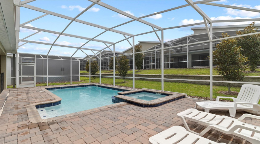 DAVENPORT, Florida 33896, 10 Bedrooms Bedrooms, ,5 BathroomsBathrooms,Residential,For Sale,DROP,0,MFRO6227782