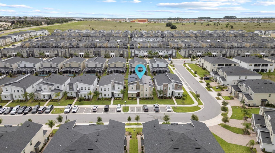 DAVENPORT, Florida 33896, 10 Bedrooms Bedrooms, ,5 BathroomsBathrooms,Residential,For Sale,DROP,0,MFRO6227782