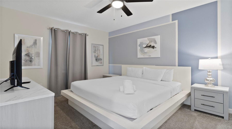 DAVENPORT, Florida 33896, 10 Bedrooms Bedrooms, ,5 BathroomsBathrooms,Residential,For Sale,DROP,0,MFRO6227782