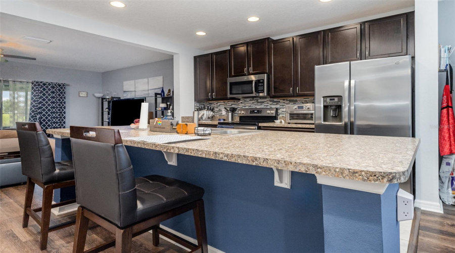 DAVENPORT, Florida 33837, 3 Bedrooms Bedrooms, ,2 BathroomsBathrooms,Residential,For Sale,ANNABELLE,0,MFRTB8404157