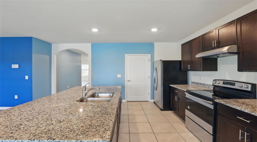 KISSIMMEE, Florida 34746, 3 Bedrooms Bedrooms, ,2 BathroomsBathrooms,Residential,For Sale,PERENNIAL,0,MFRO6295710