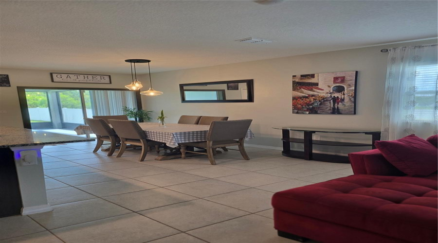 KISSIMMEE, Florida 34746, 3 Bedrooms Bedrooms, ,2 BathroomsBathrooms,Residential,For Sale,DESERT ROSE AVE,0,MFRS5130356