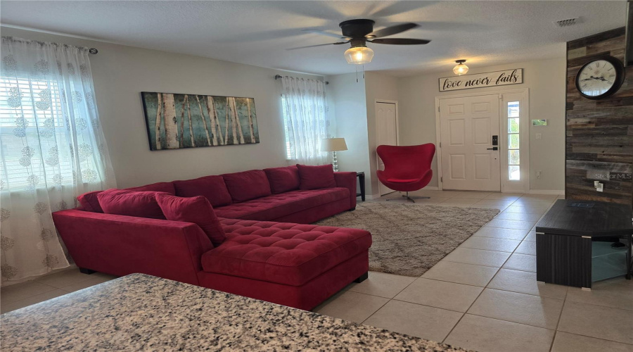 KISSIMMEE, Florida 34746, 3 Bedrooms Bedrooms, ,2 BathroomsBathrooms,Residential,For Sale,DESERT ROSE AVE,0,MFRS5130356