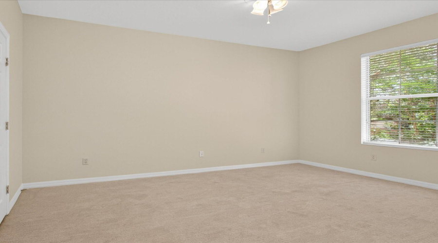 DAVENPORT, Florida 33896, 3 Bedrooms Bedrooms, ,2 BathroomsBathrooms,Residential,For Sale,VENEZIA,0,MFRO6324239