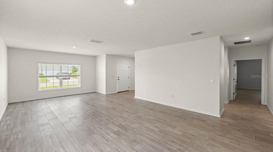 DAVENPORT, Florida 33837, 4 Bedrooms Bedrooms, ,2 BathroomsBathrooms,Residential,For Sale,MEADOW BEND,0,MFRS5130245