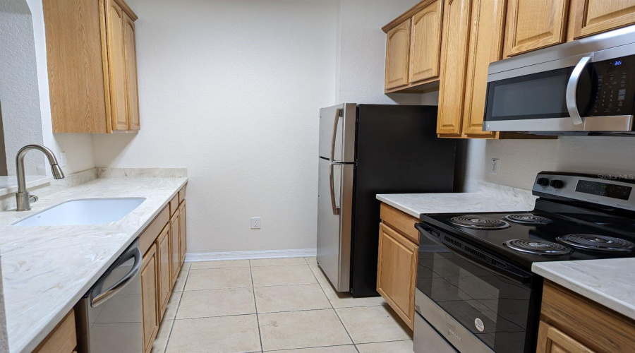 DAVENPORT, Florida 33896, 3 Bedrooms Bedrooms, ,2 BathroomsBathrooms,Residential,For Sale,VENEZIA,0,MFRO6324771
