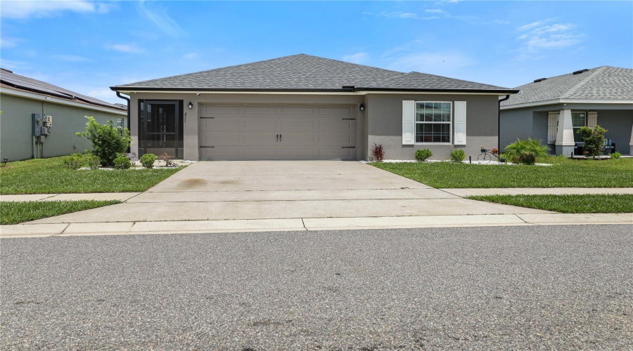 DAVENPORT, Florida 33837, 4 Bedrooms Bedrooms, ,2 BathroomsBathrooms,Residential,For Sale,FOXTAIL,0,MFRS5130369