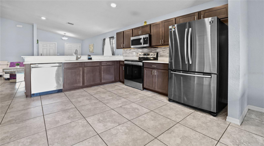 DAVENPORT, Florida 33837, 4 Bedrooms Bedrooms, ,2 BathroomsBathrooms,Residential,For Sale,FOXTAIL,0,MFRS5130369