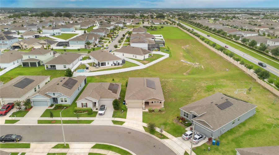DAVENPORT, Florida 33837, 4 Bedrooms Bedrooms, ,3 BathroomsBathrooms,Residential,For Sale,TAFT,0,MFRO6324305