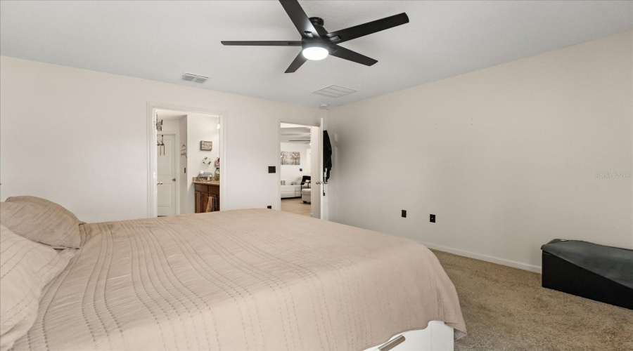 DAVENPORT, Florida 33837, 4 Bedrooms Bedrooms, ,2 BathroomsBathrooms,Residential,For Sale,FILLMORE,0,MFRV4943643