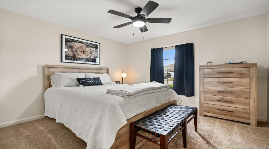 DAVENPORT, Florida 33837, 4 Bedrooms Bedrooms, ,2 BathroomsBathrooms,Residential,For Sale,FILLMORE,0,MFRV4943643