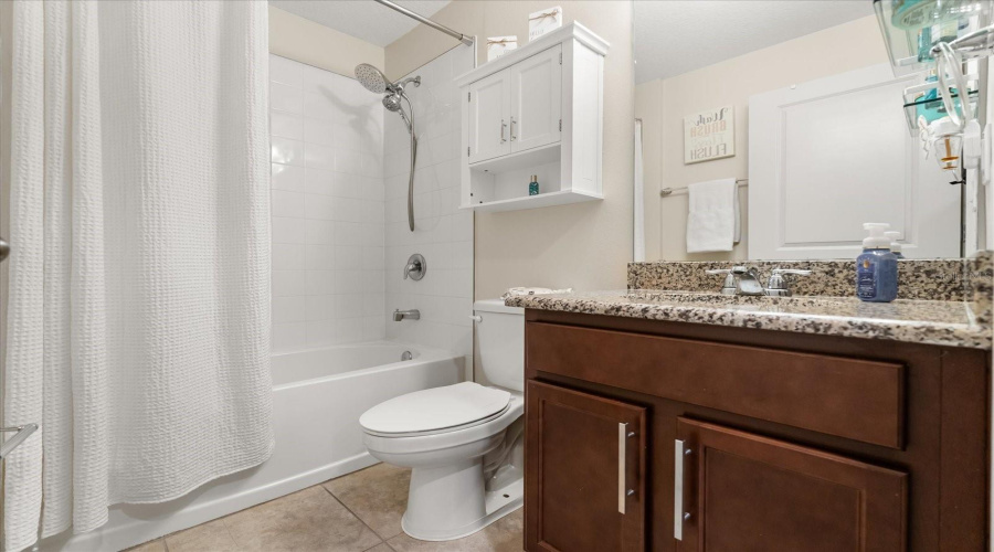 DAVENPORT, Florida 33837, 4 Bedrooms Bedrooms, ,2 BathroomsBathrooms,Residential,For Sale,FILLMORE,0,MFRV4943643