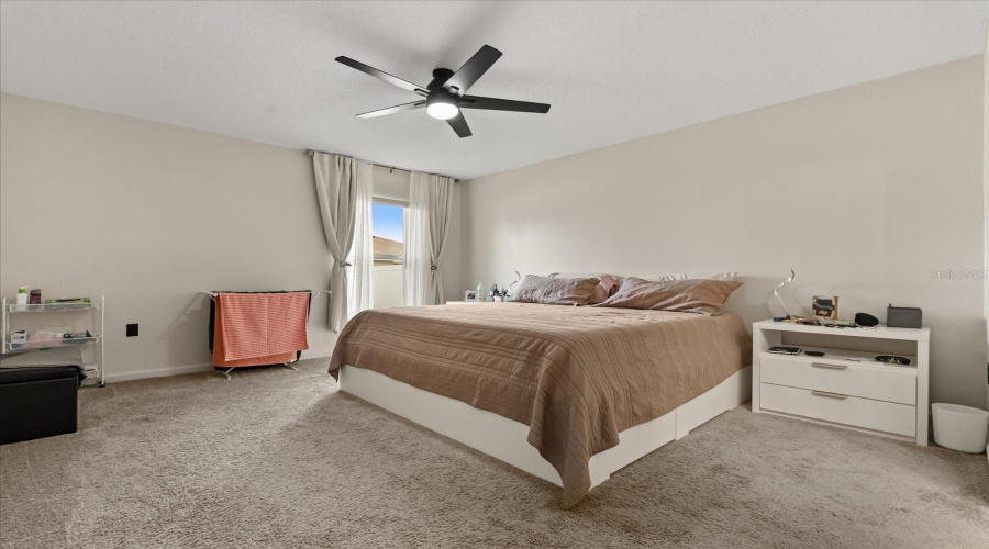 DAVENPORT, Florida 33837, 4 Bedrooms Bedrooms, ,2 BathroomsBathrooms,Residential,For Sale,FILLMORE,0,MFRV4943643