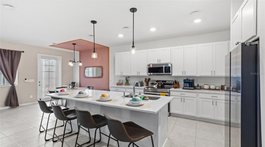DAVENPORT, Florida 33896, 3 Bedrooms Bedrooms, ,2 BathroomsBathrooms,Residential,For Sale,LONGBOAT,0,MFRO6291082