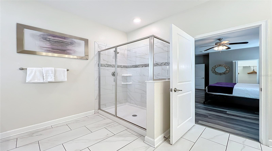DAVENPORT, Florida 33896, 8 Bedrooms Bedrooms, ,5 BathroomsBathrooms,Residential,For Sale,SAND TRAP,0,MFRO6324542
